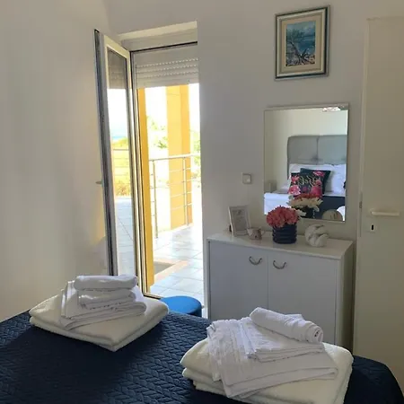 House For Rest Kucica بيت للعطل