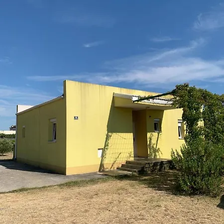 House For Rest Kucica بيت للعطل *