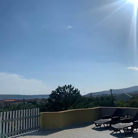 بيت للعطل House For Rest Kucica *