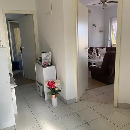 House For Rest Kucica Holiday home Kastela